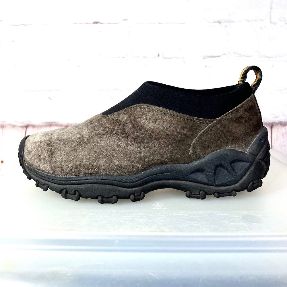 🚫SOLD! |•MERRELL•| Brown Suede Leather & Black Slip On Heavy Tread Shoes - Picture 4 of 10